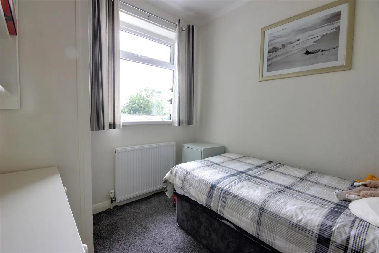 Sandringham Close, Cottingham, photo 14