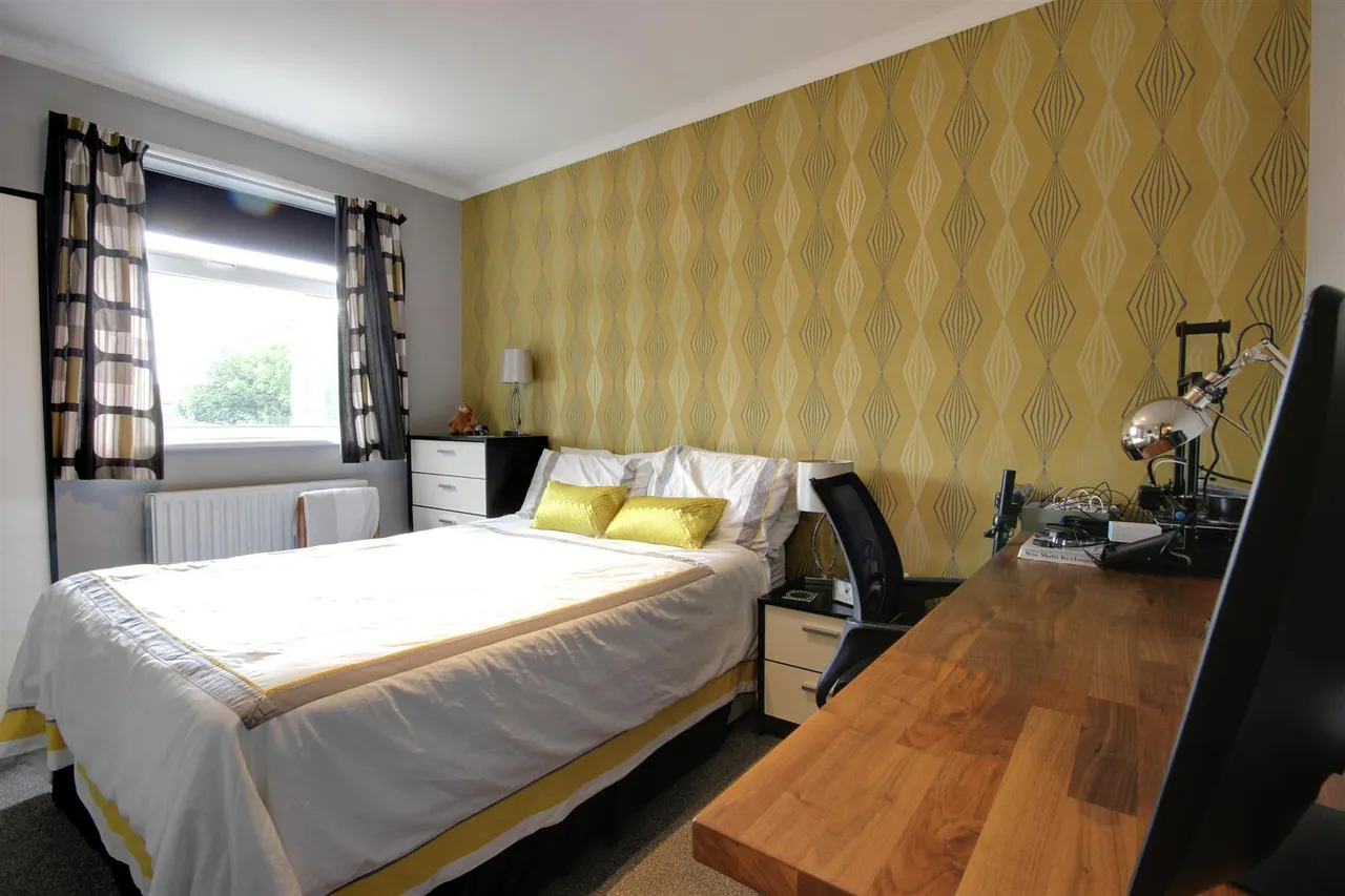 Sandringham Close, Cottingham, photo 11