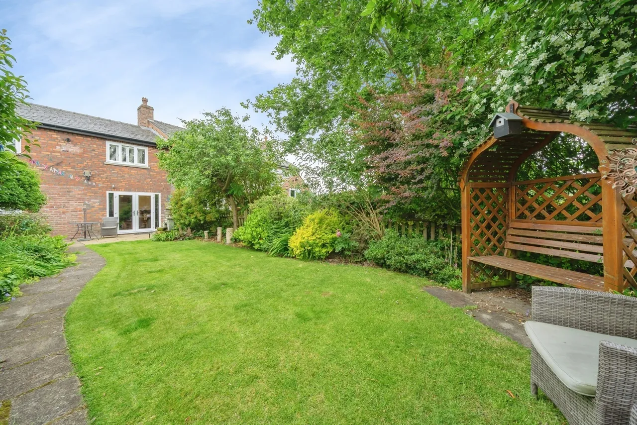 Southworth Lane, Croft, Warrington, Cheshire, WA3, photo 11