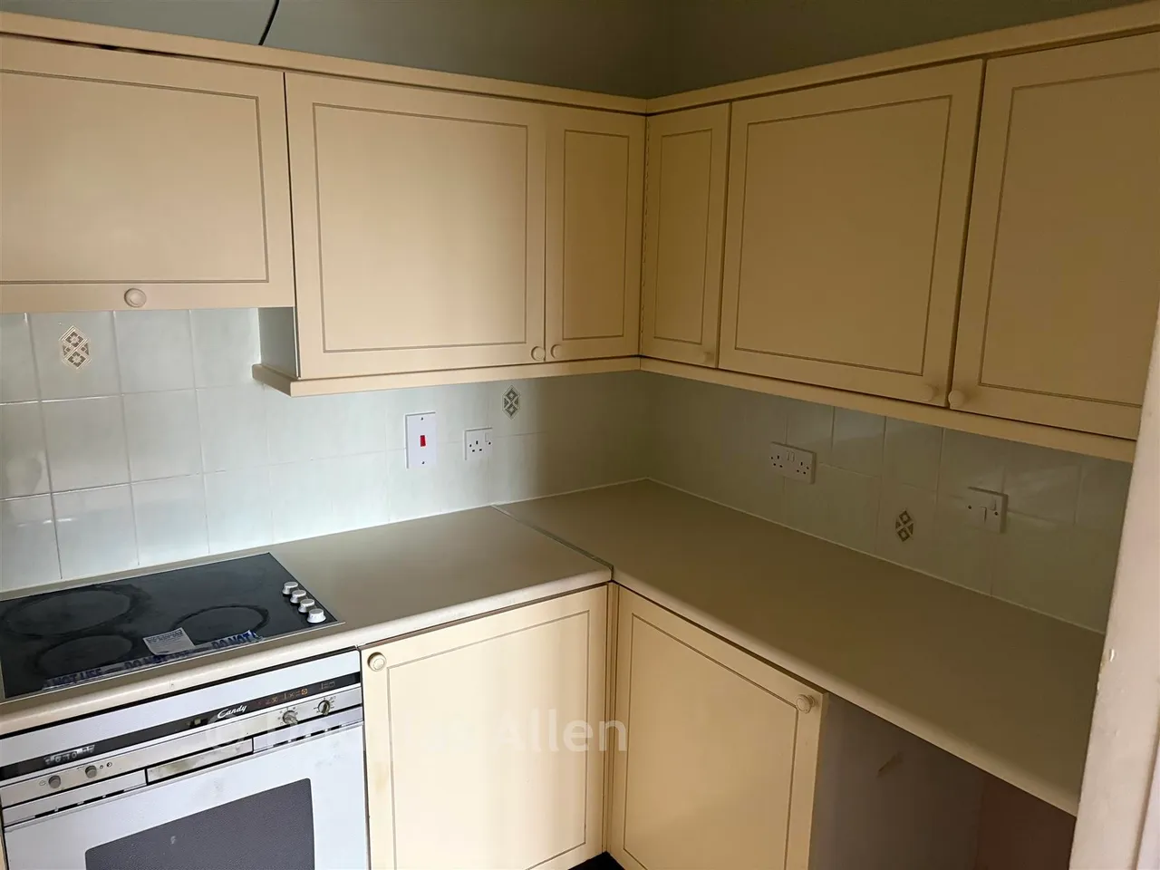 Albert Road, Buckhurst Hill, IG9, photo 6