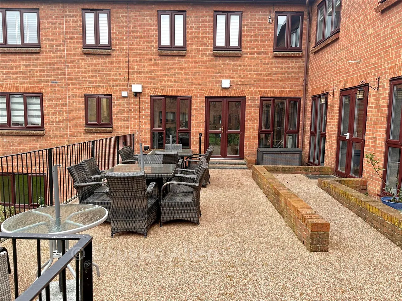 Albert Road, Buckhurst Hill, IG9, photo 4