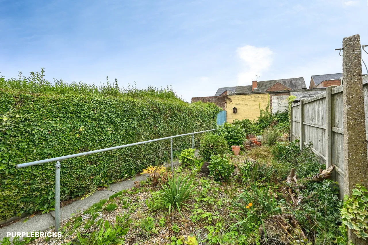 Bentinck Street, Kirkby-In-Ashfield, NG17, photo 18