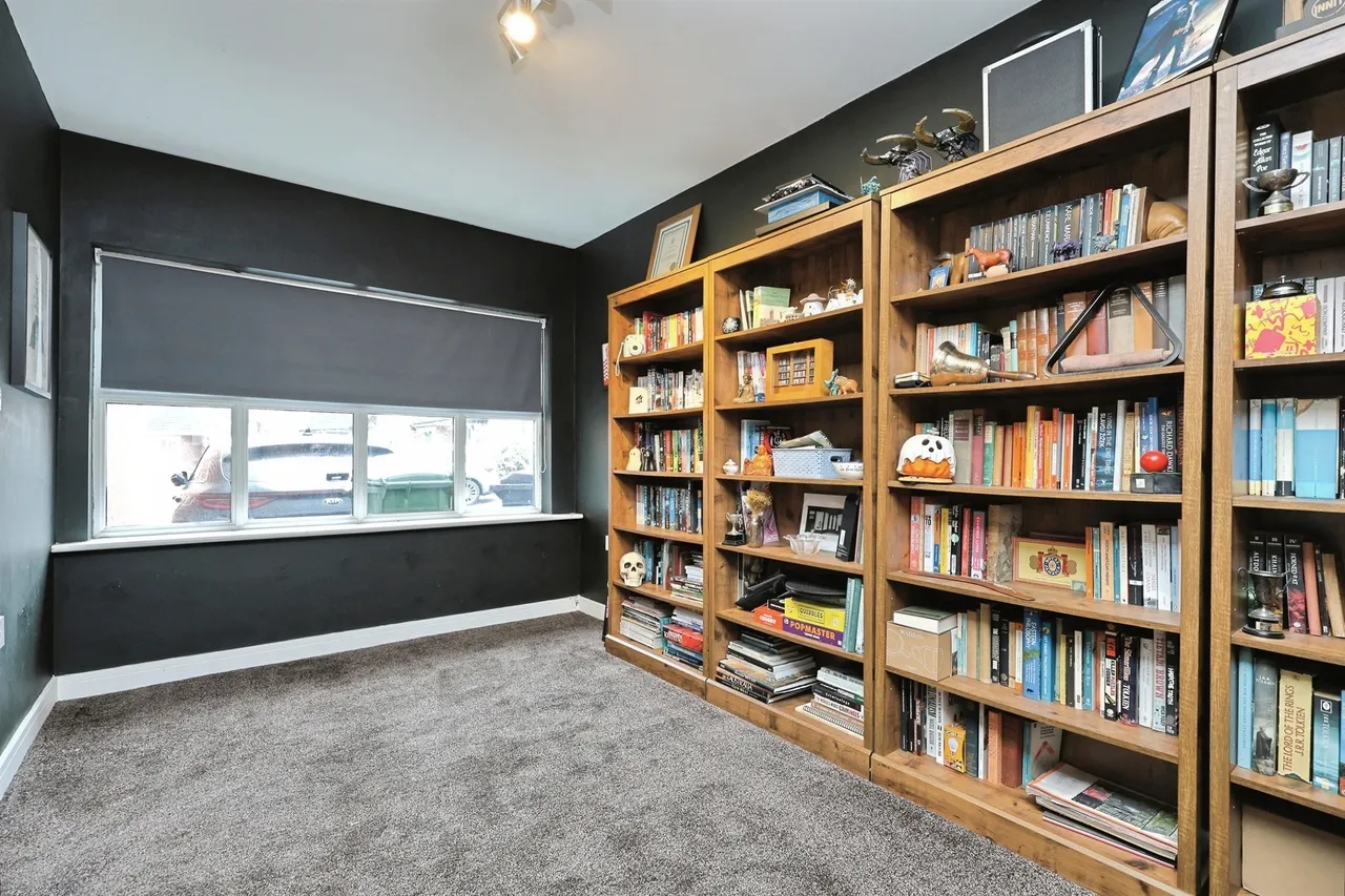 Hamilton Close, Swaffham, photo 12