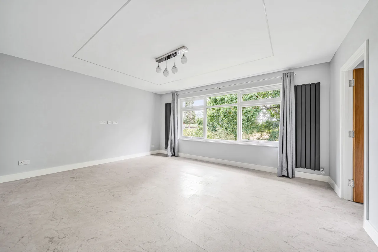 10 Dell Farm Road, Ruislip, photo 3