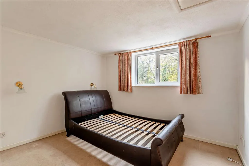 Apsley Way, Longthorpe, PE3, photo 12