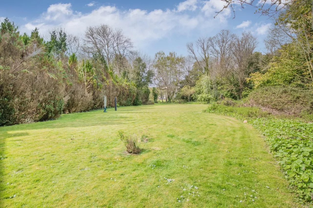 Bishopstoke Road, Eastleigh, SO50 6LA, photo 3