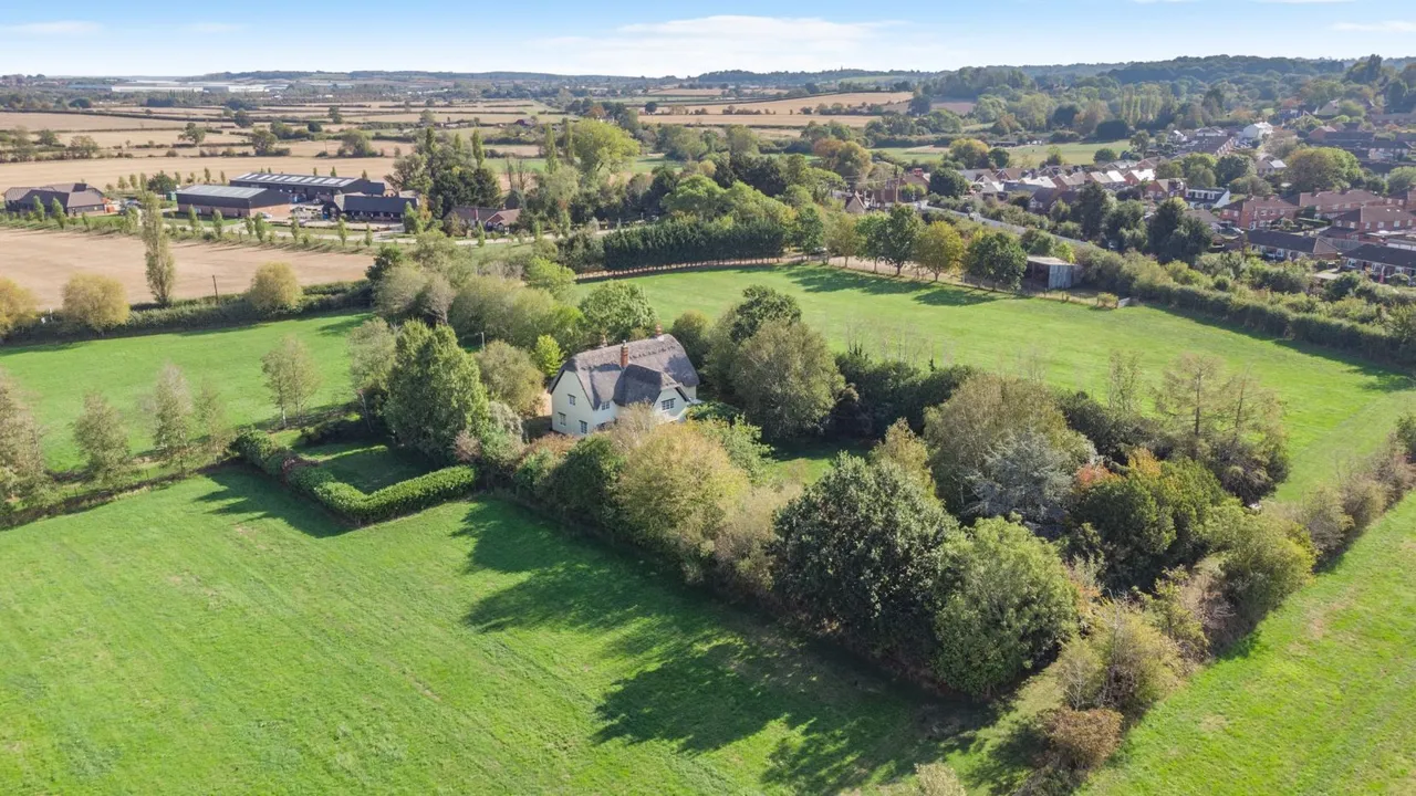 Salford Road, Aspley Guise, MK17, photo 7