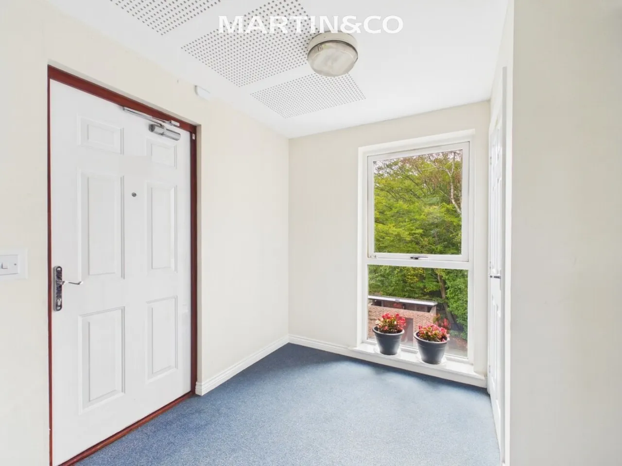 Austin Way, Bracknell, RG12, photo 11