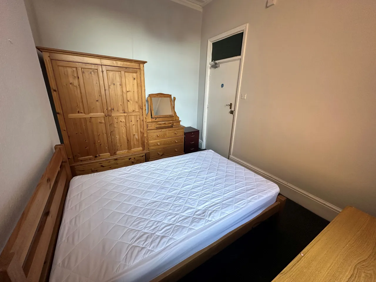 Russell Terrace, Leamington Spa, CV31, photo 3