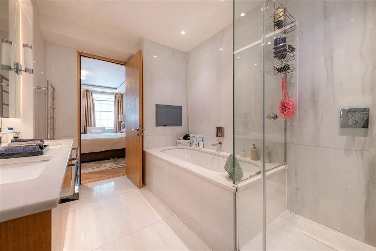 Upper Grosvenor Street, Mayfair, W1K, photo 11
