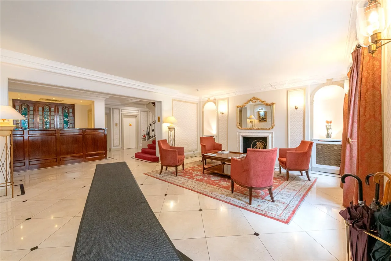 Upper Grosvenor Street, Mayfair, W1K, photo 12