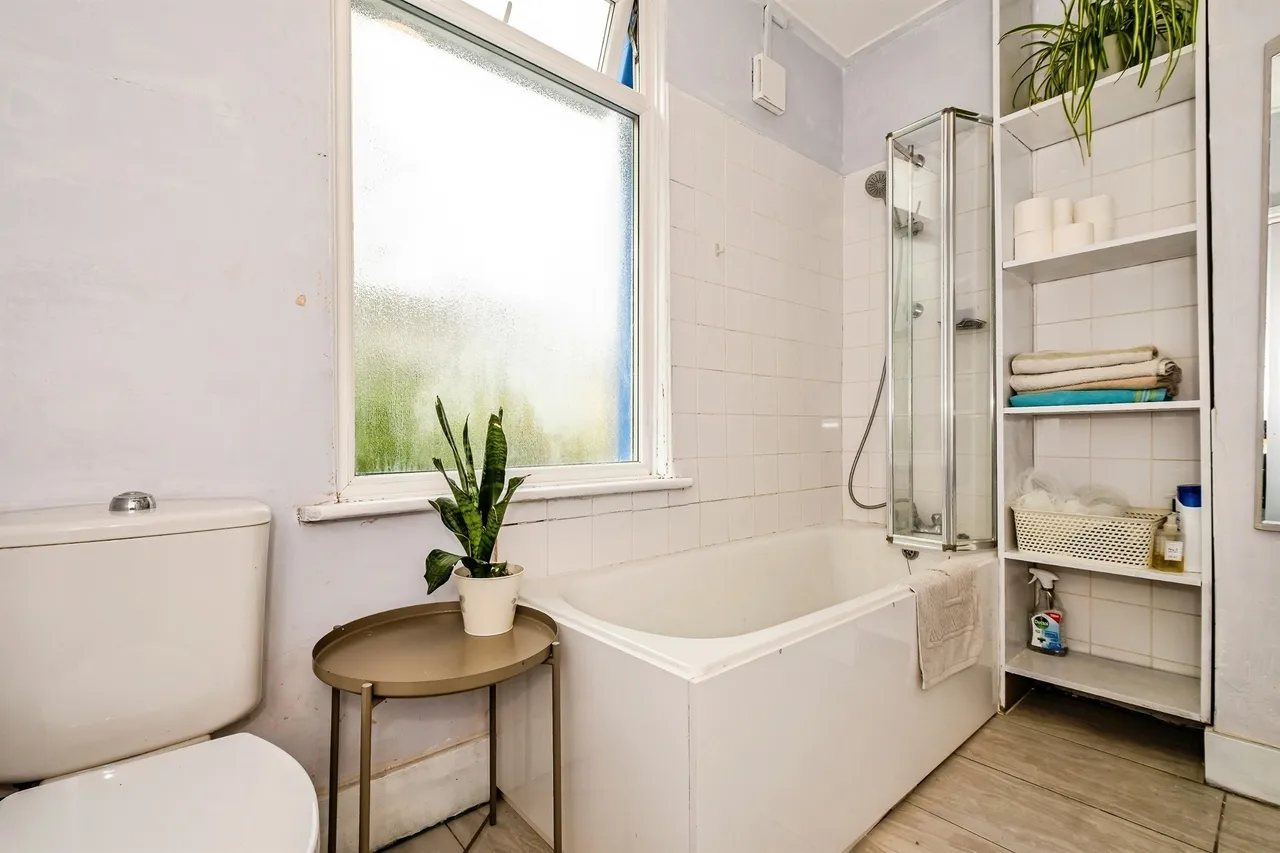 Clarendon Road, Hove, photo 9