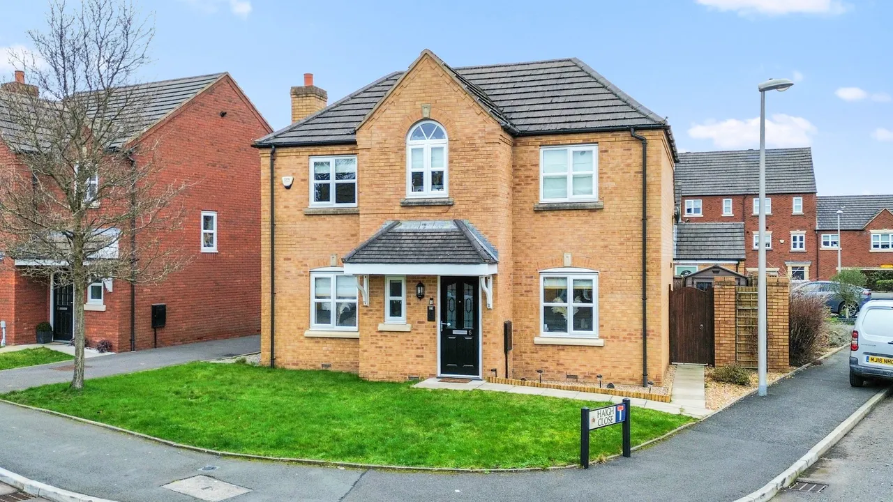4 bed house for sale, Ellington Way, St. Helens, WA9