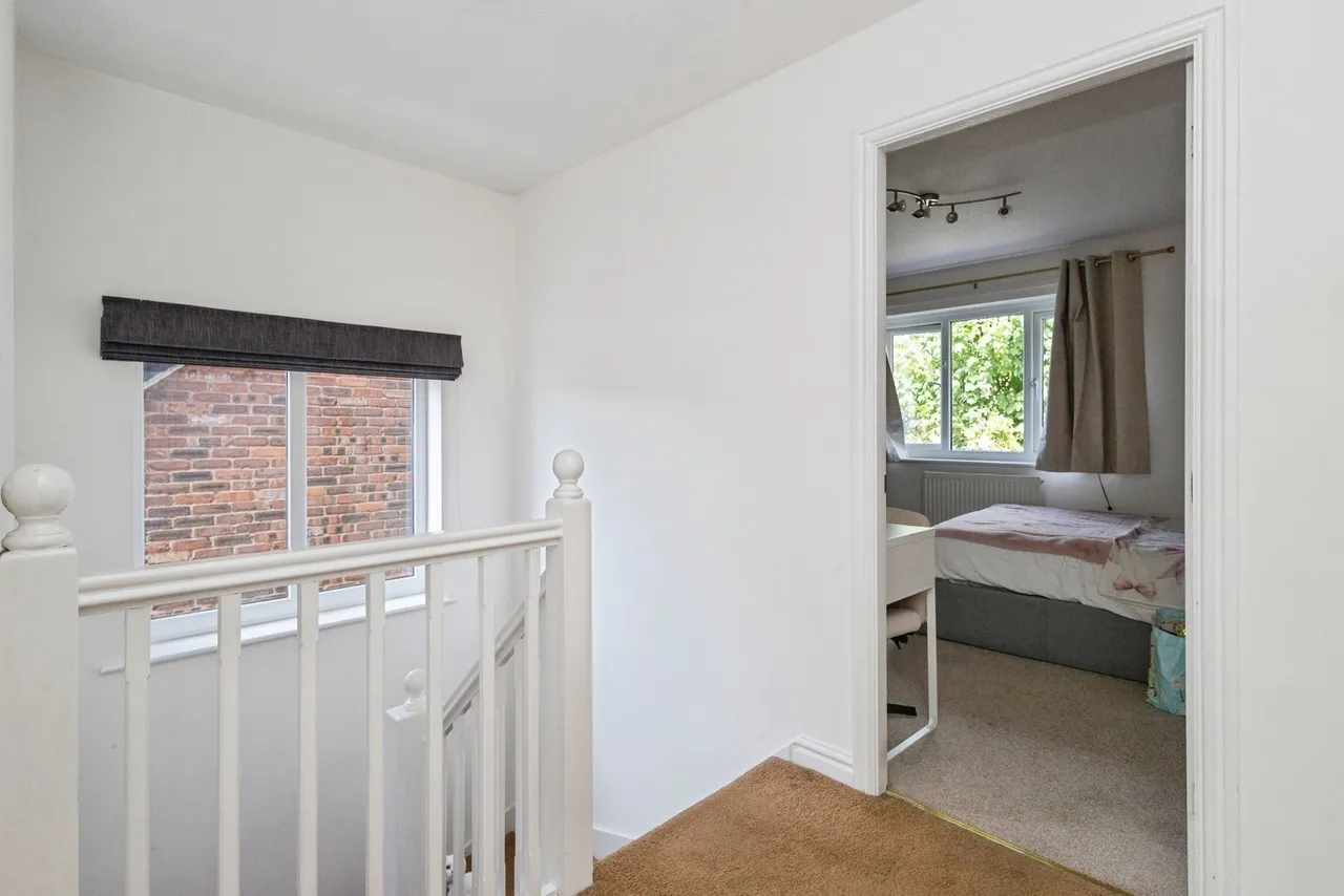 Rowanswood Drive, HYDE, Cheshire, SK14, photo 27