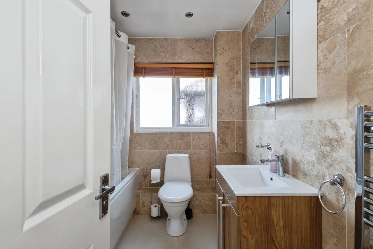 Rowanswood Drive, HYDE, Cheshire, SK14, photo 41