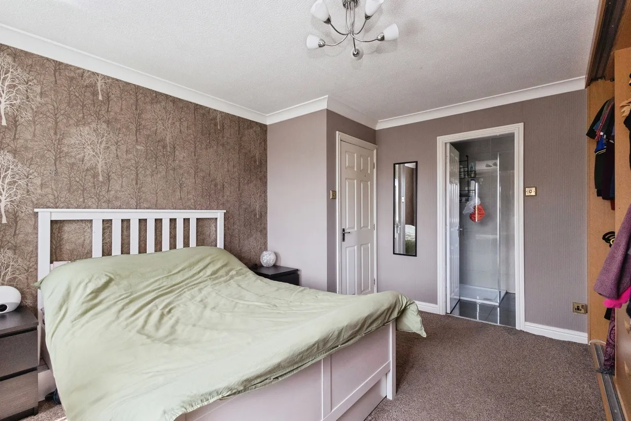 Rowanswood Drive, HYDE, Cheshire, SK14, photo 29