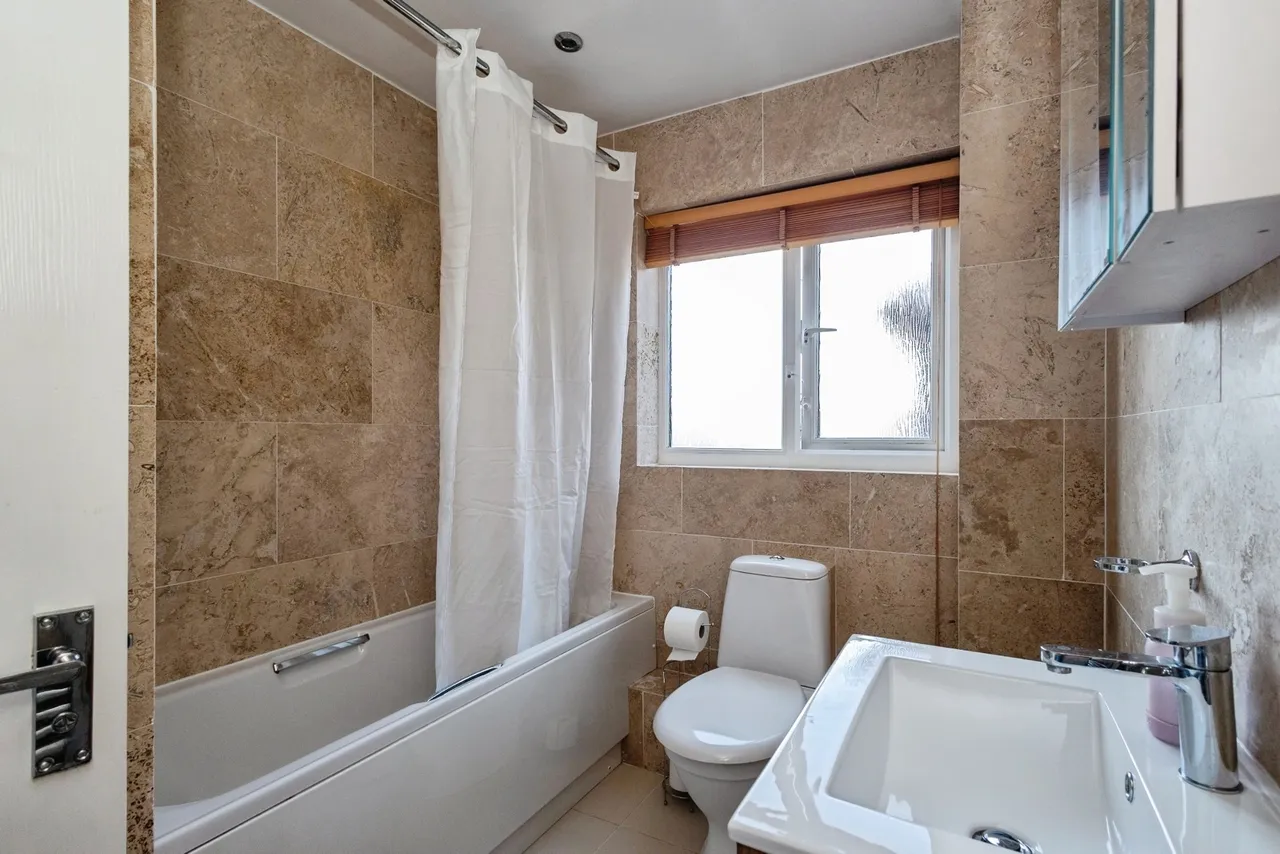 Rowanswood Drive, HYDE, Cheshire, SK14, photo 40