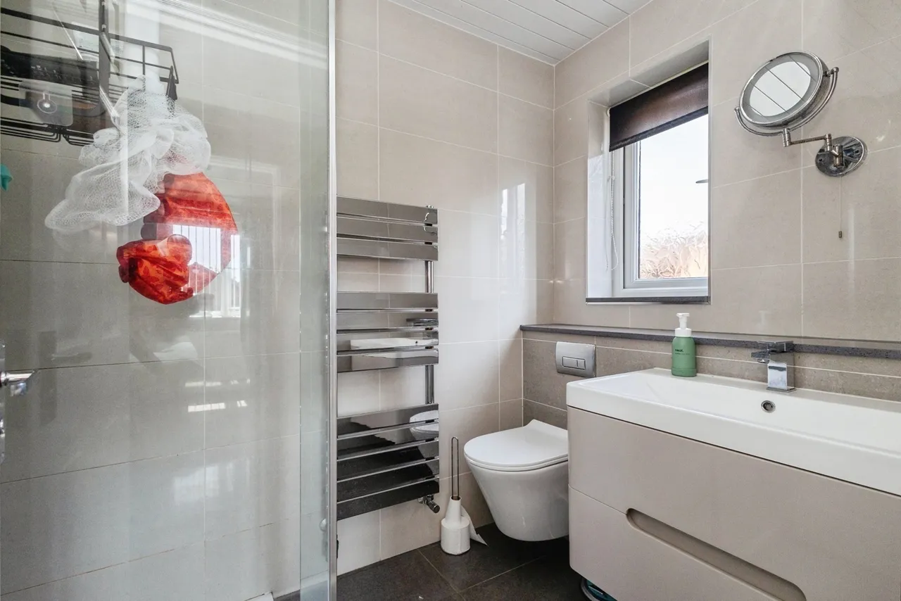 Rowanswood Drive, HYDE, Cheshire, SK14, photo 31