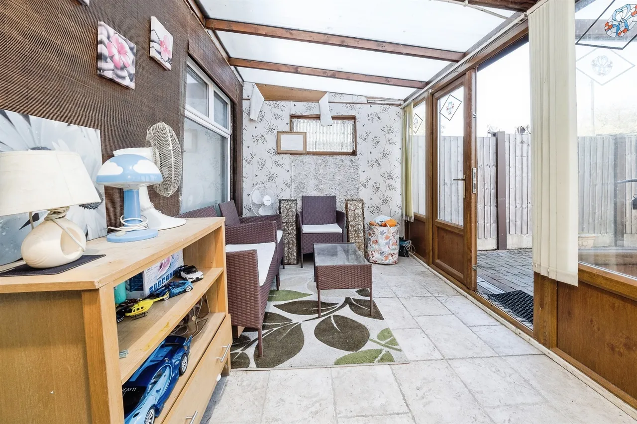 Brennan Road, Tilbury, RM18, photo 15