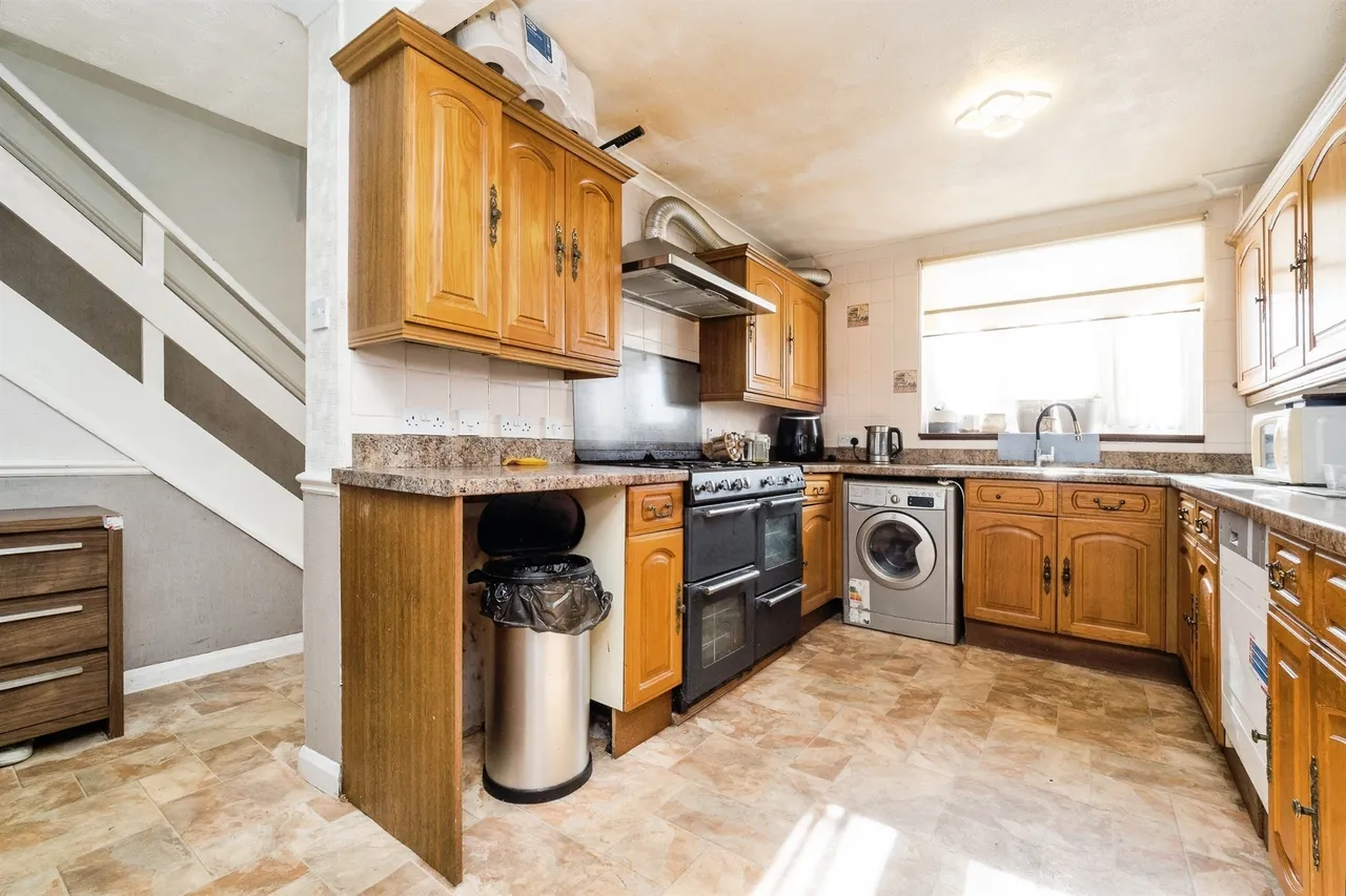 Brennan Road, Tilbury, RM18, photo 5