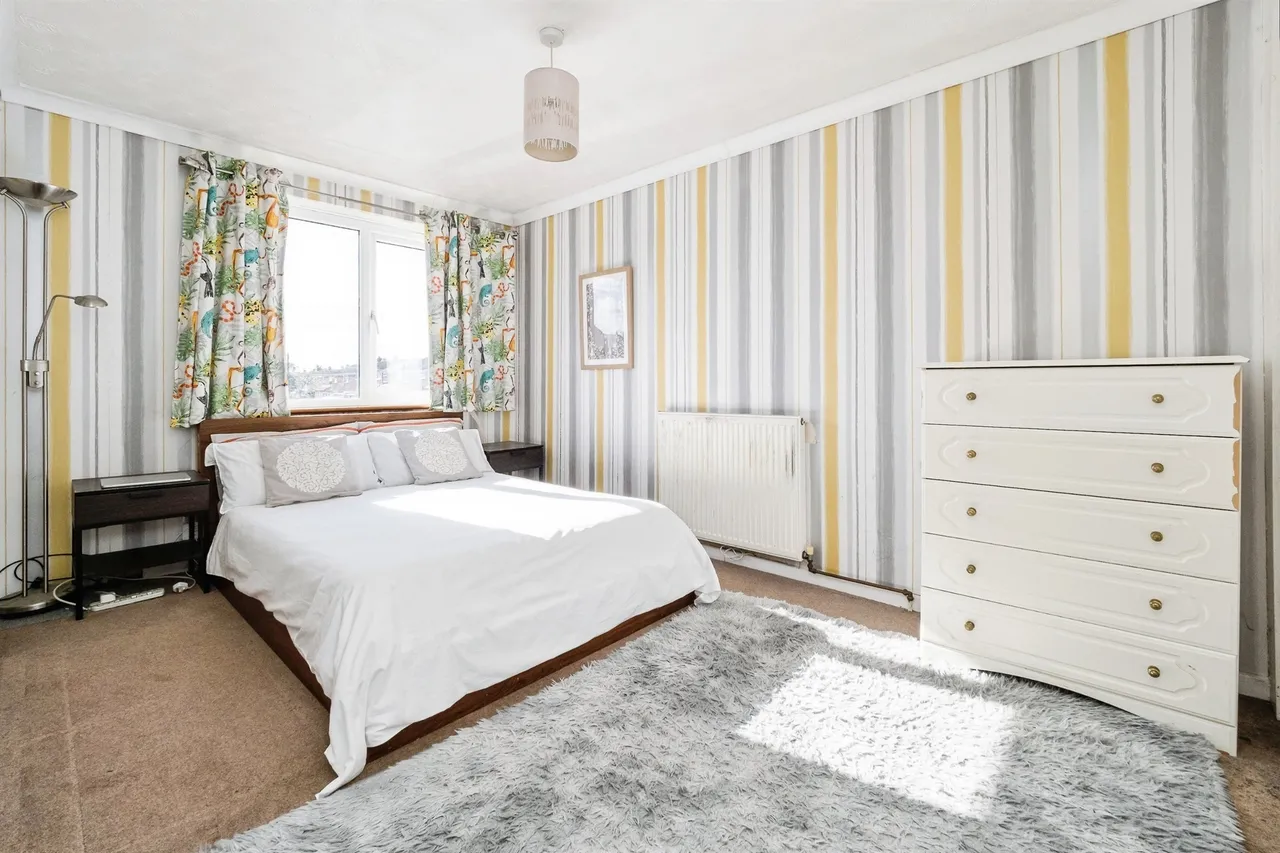 Brennan Road, Tilbury, RM18, photo 9