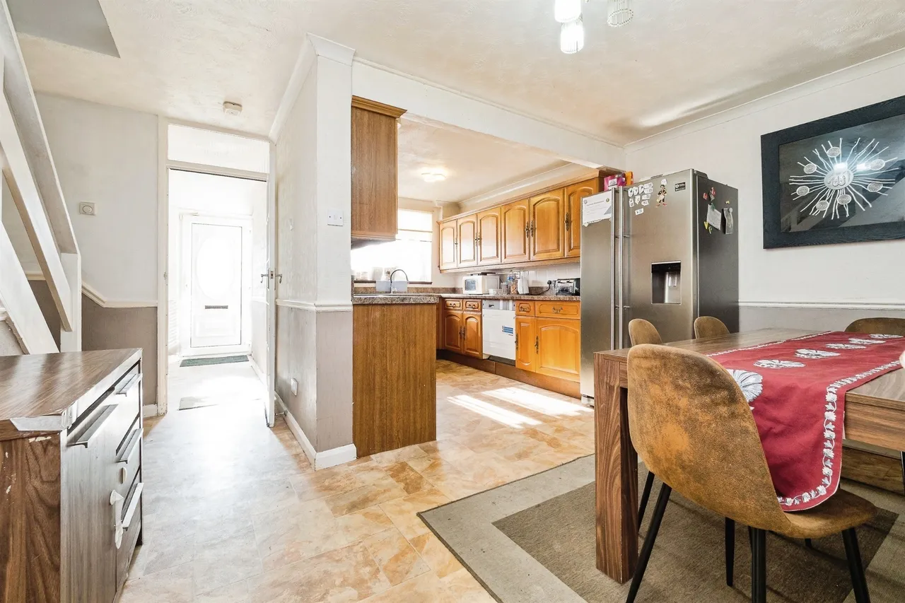 Brennan Road, Tilbury, RM18, photo 8