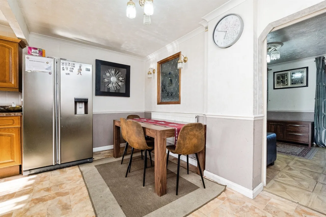 Brennan Road, Tilbury, RM18, photo 3
