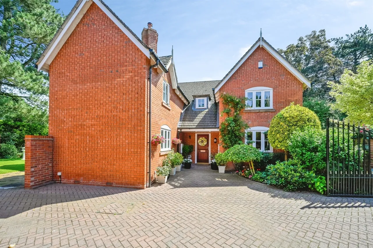 Orchard Lane, Wolseley Bridge, ST17, photo 18