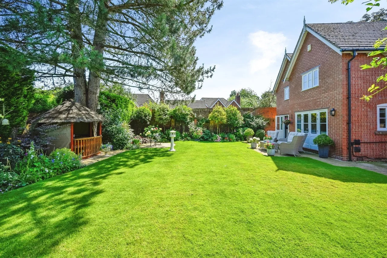 Orchard Lane, Wolseley Bridge, ST17, photo 4
