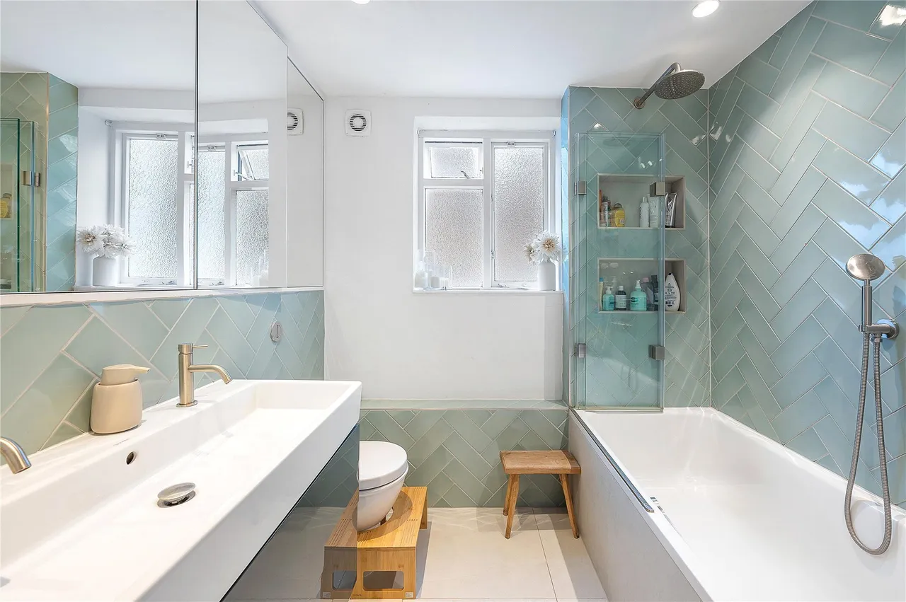 Dalberg Road, London, SW2, photo 13