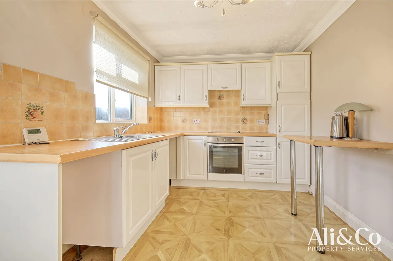 Grays, Essex, RM17 5QT, photo 4