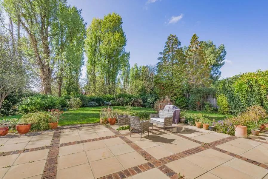 Potters Heights Close, Pinner, HA5, photo 11