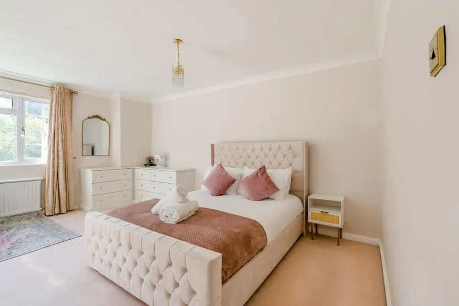 Potters Heights Close, Pinner, HA5, photo 10