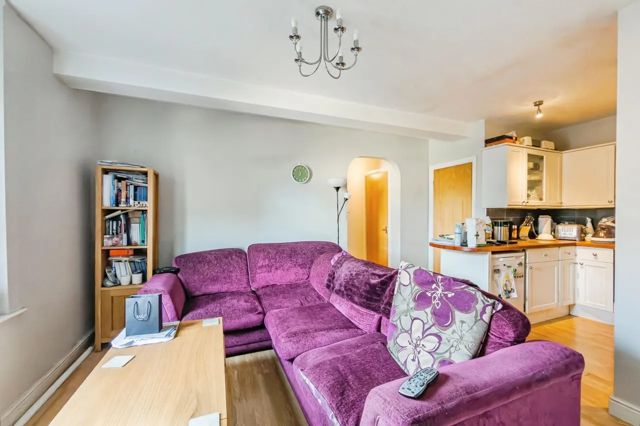 Commercial Street, Morley, LS27, photo 5