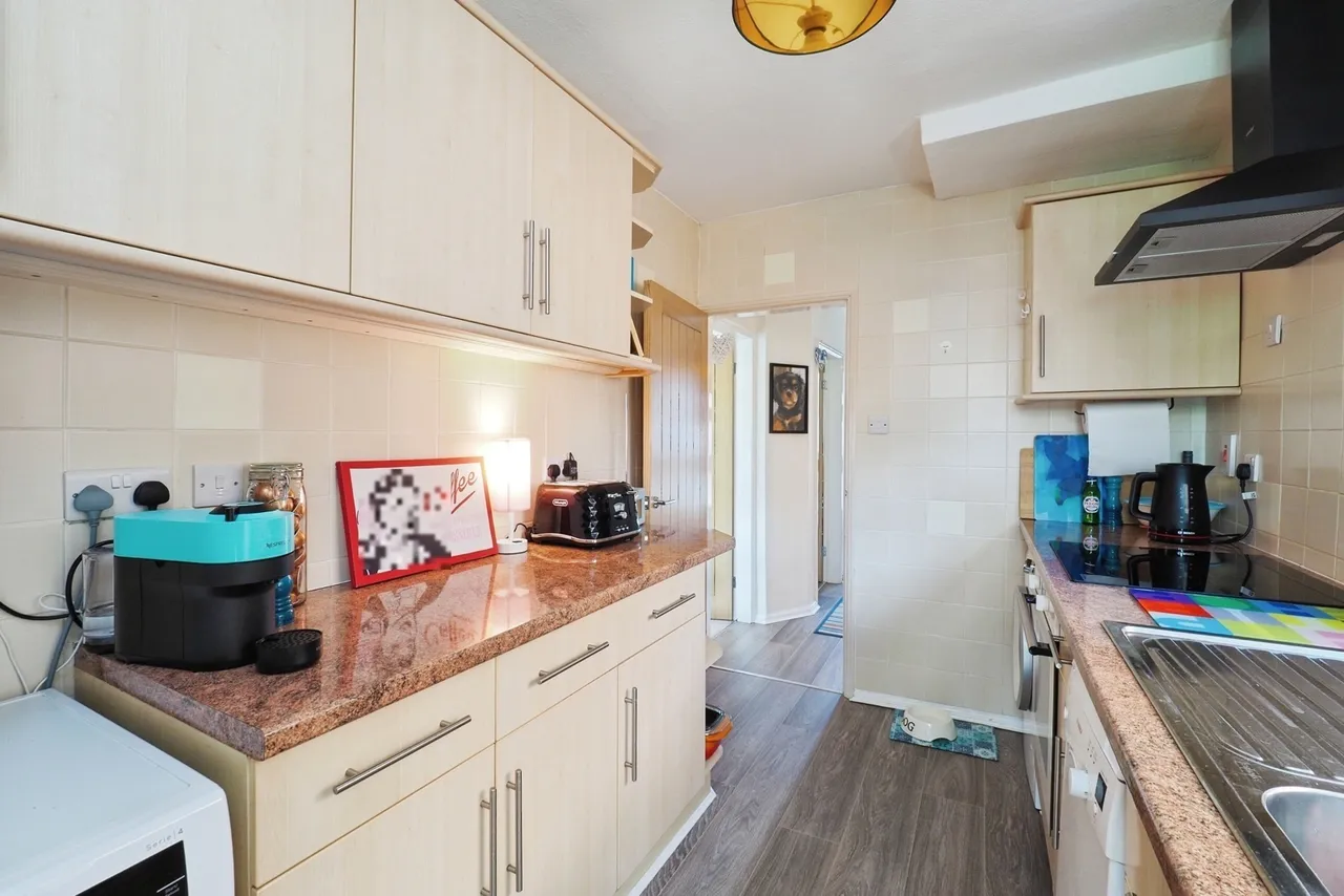 Park Road, Bramcote, Nottingham, Nottinghamshire, NG9, photo 5