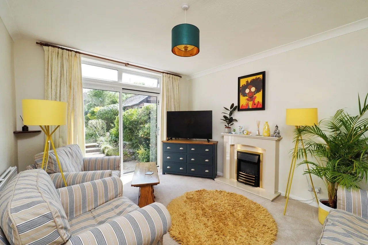 Park Road, Bramcote, Nottingham, Nottinghamshire, NG9, photo 2