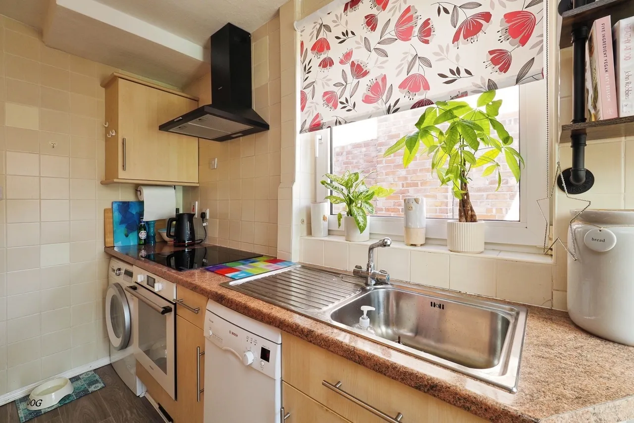 Park Road, Bramcote, Nottingham, Nottinghamshire, NG9, photo 7