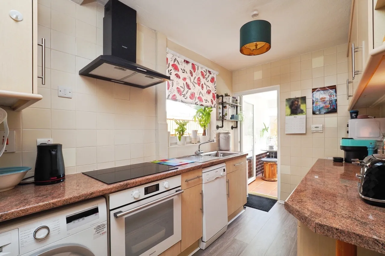 Park Road, Bramcote, Nottingham, Nottinghamshire, NG9, photo 6