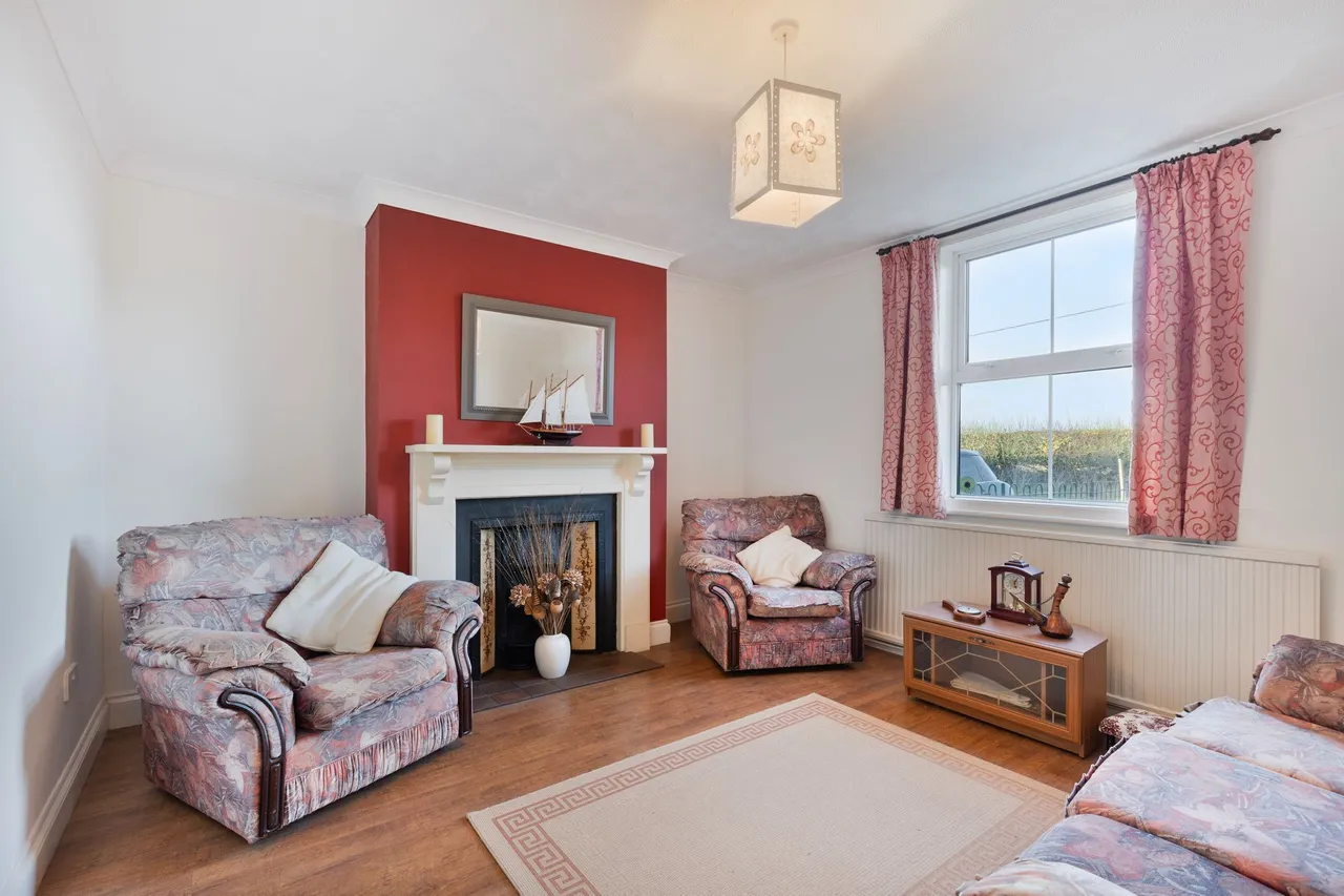 Delightful Edwardian Cottage in Branc, photo 7