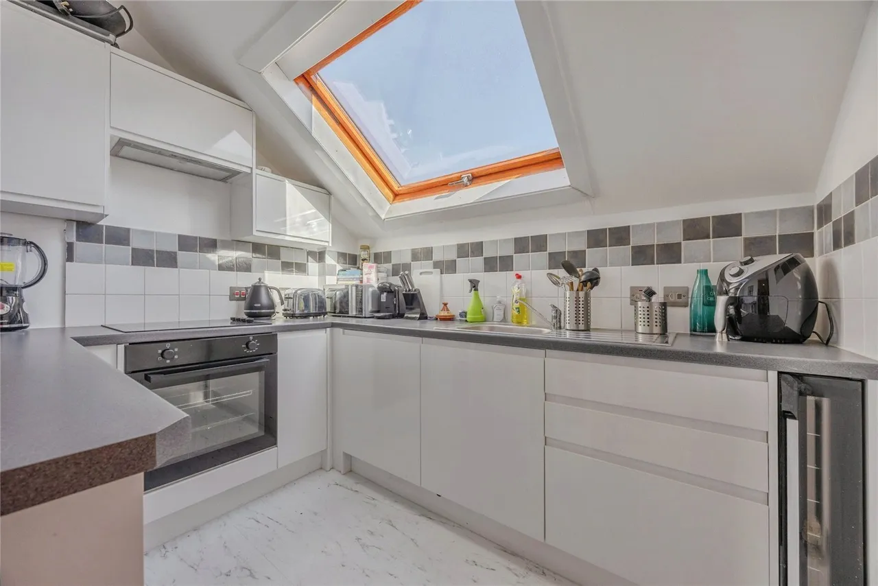 Birdhurst Rise, South Croydon, CR2, photo 11