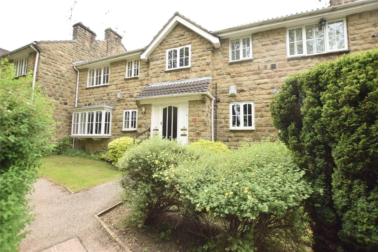 2 bed flat to rent, Thorner Lane, Scarcroft, LS14
