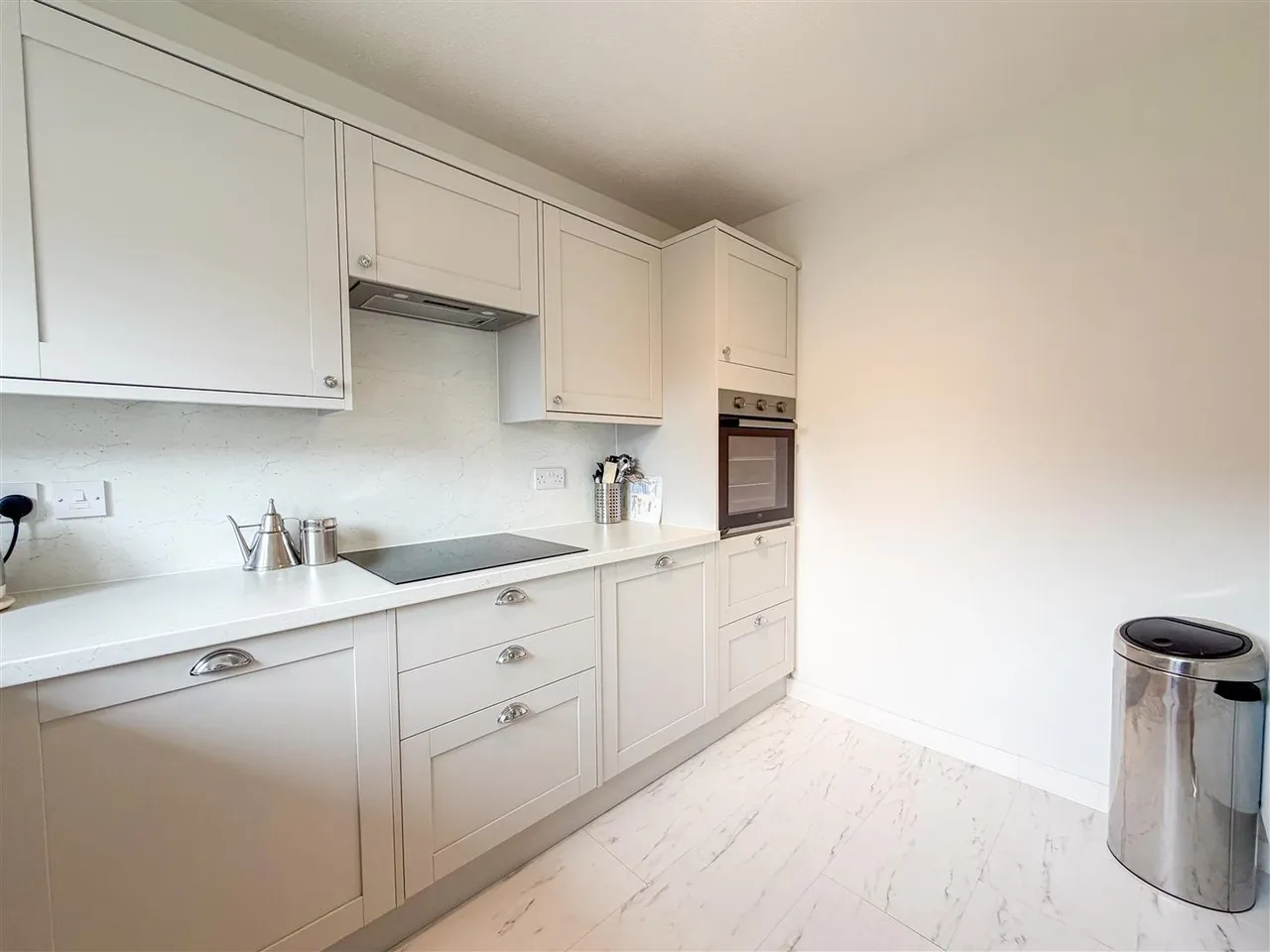 Braidpark Drive, Giffnock, Glasgow, G46 6LB, photo 8