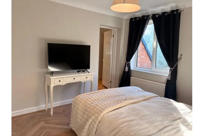 Edinburgh Walk, Holbeach, PE12, photo 16