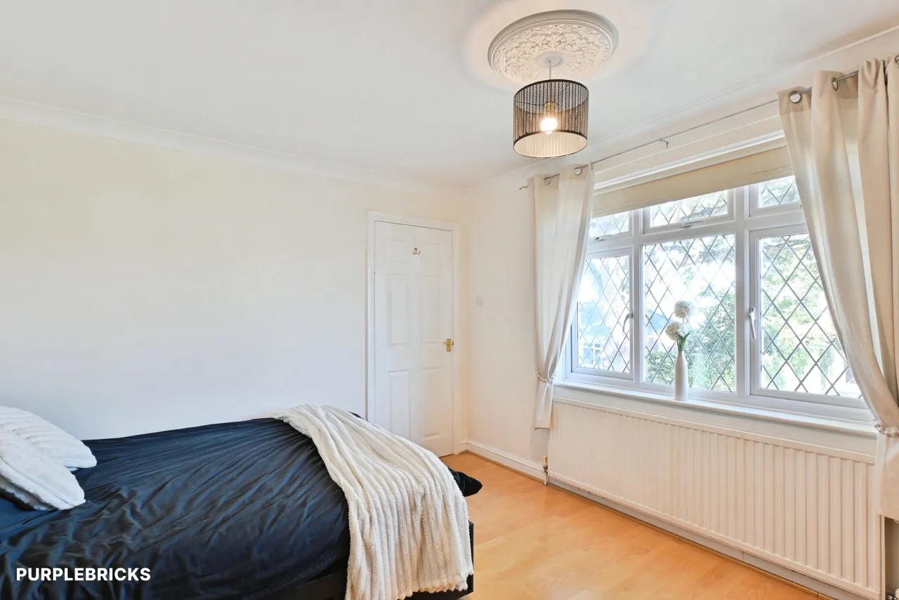Edinburgh Walk, Holbeach, PE12, photo 12