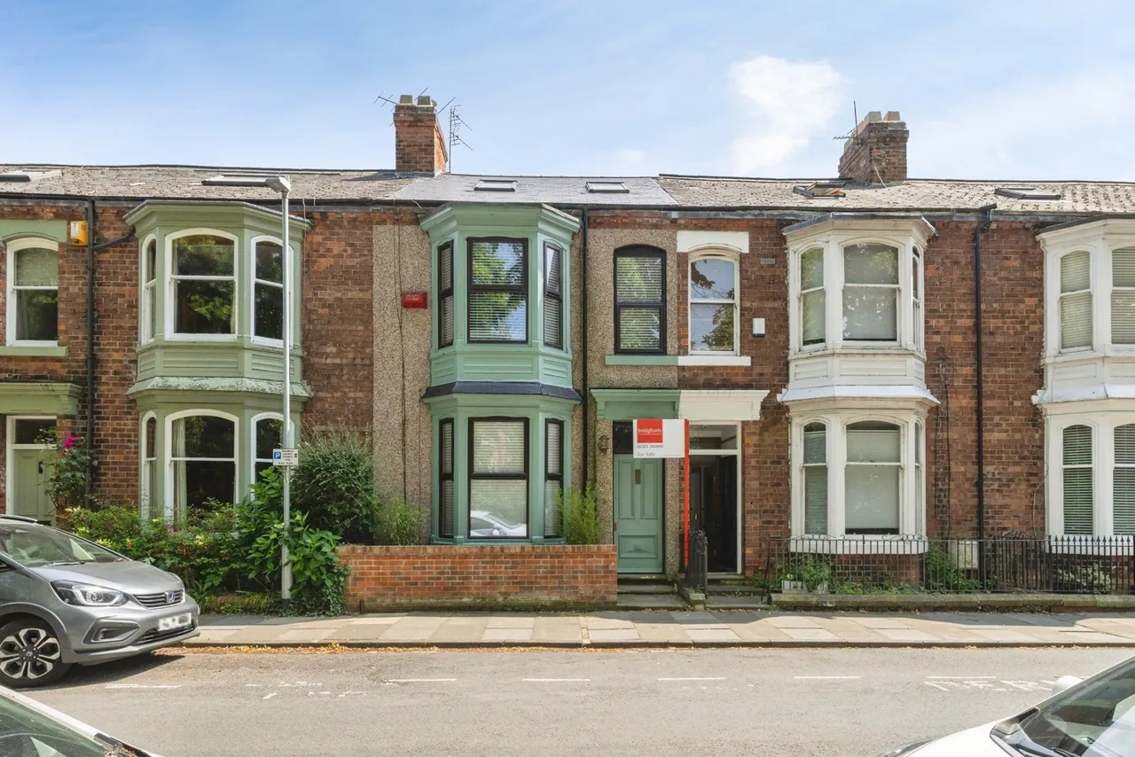 3 bed house for sale — Victoria Embankment, Darlington, Durham, DL1