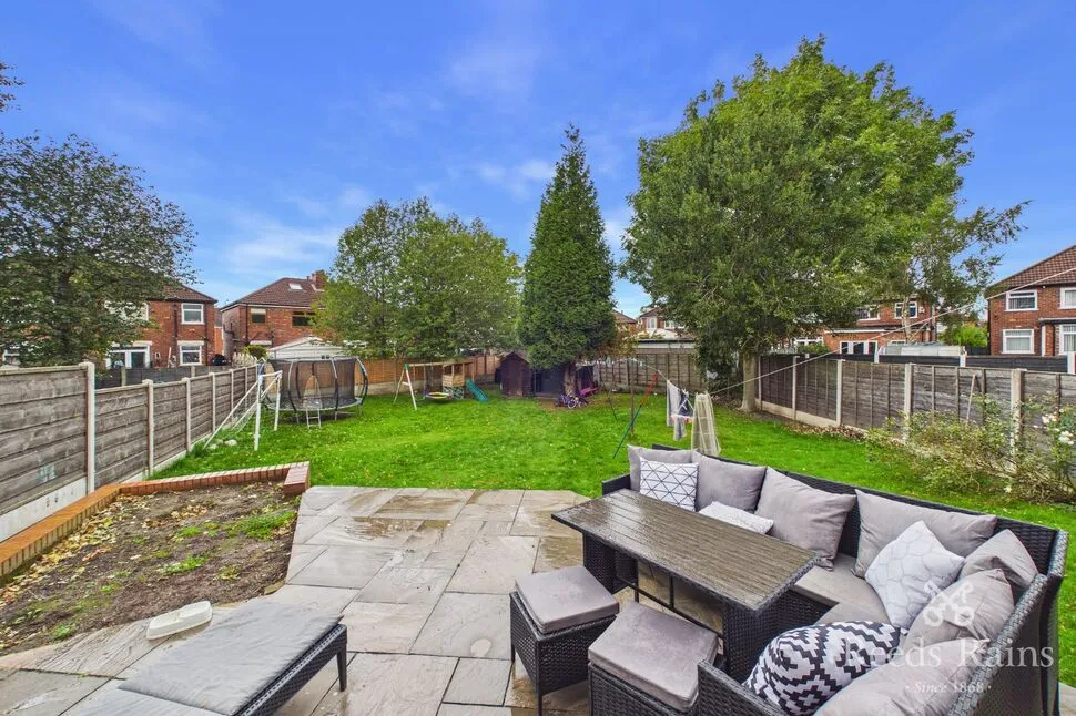 Harewood Grove, Stockport, SK5, photo 9