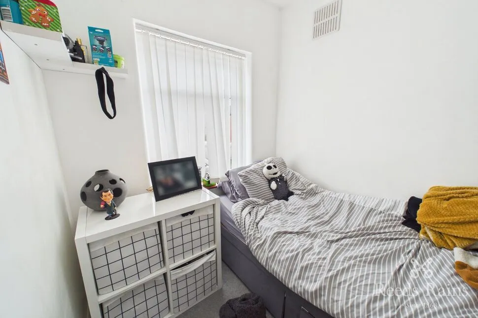 Harewood Grove, Stockport, SK5, photo 14
