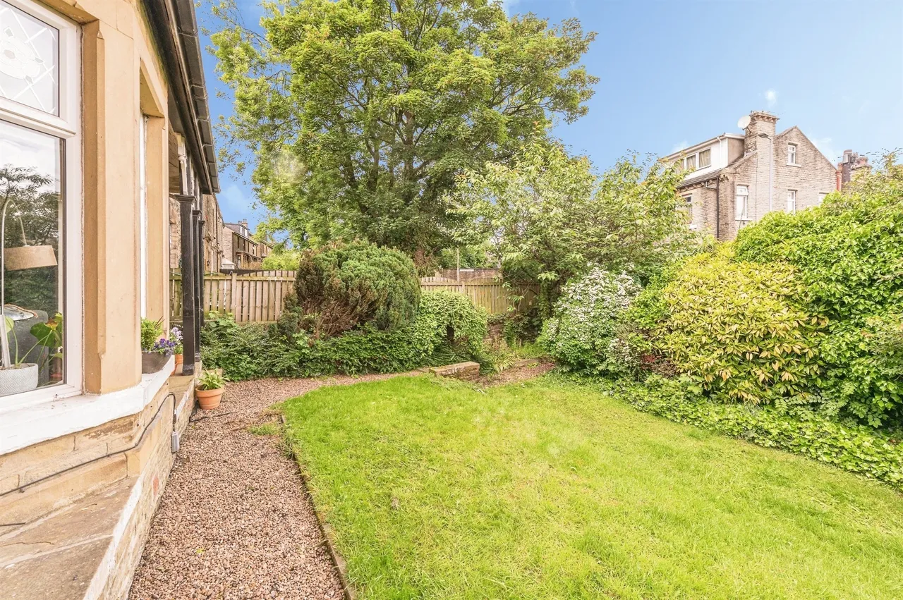 Pasture Lane, Clayton, BD14, photo 16