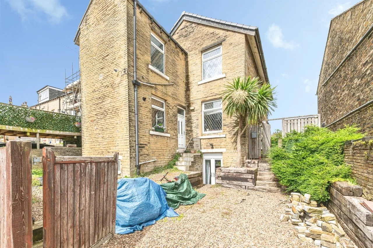 Pasture Lane, Clayton, BD14, photo 19