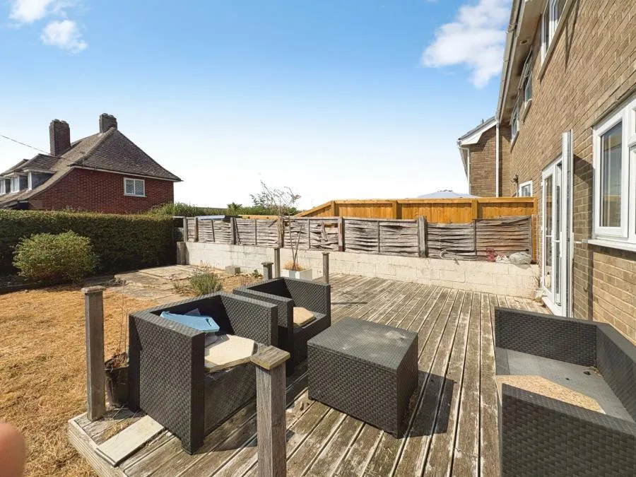 Harvey Close, East Cowes, PO32, photo 12